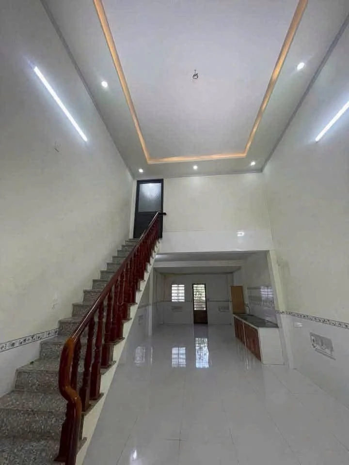 Bán nhà gác lửng TDC Long Bình, Đông Nam, 75.6m², 2.85 tỷ - Ảnh thu nhỏ 2