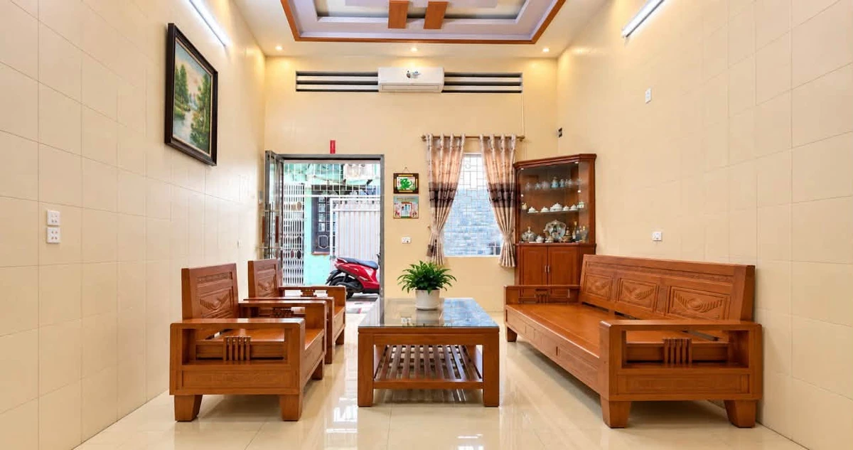 Bán nhà Tô Hiệu 70m² 3 tầng 2.3 tỷ Quận 7 - Ảnh 1