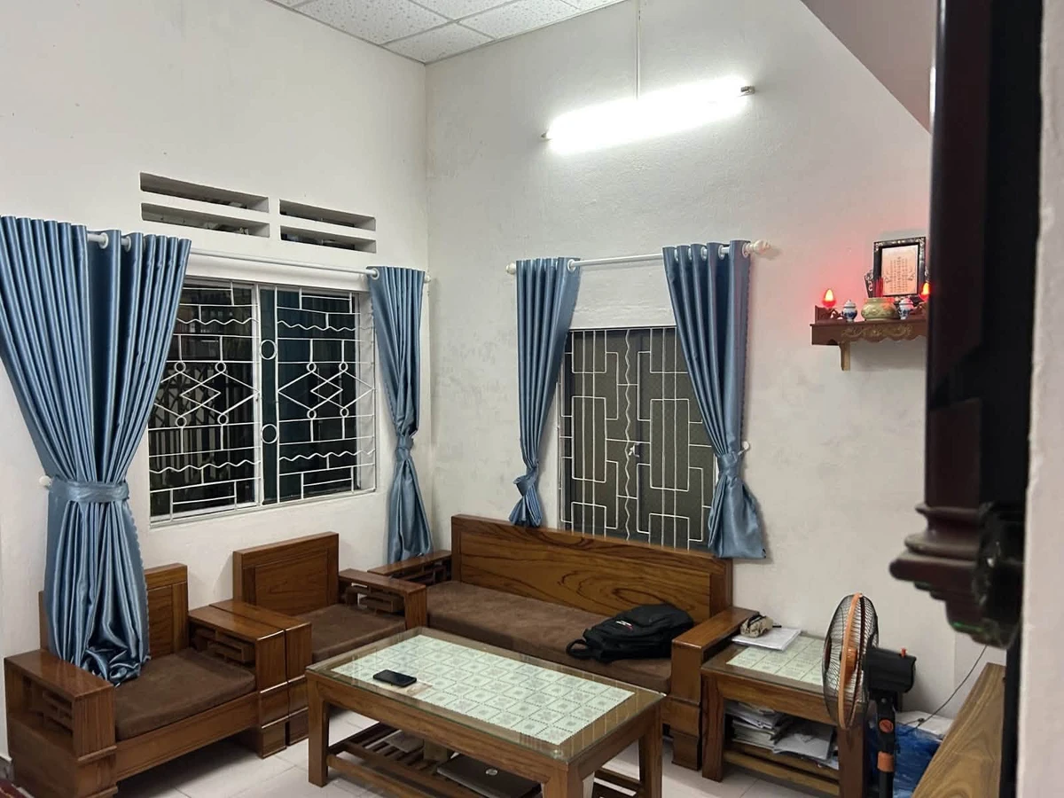 Nhà bán 2,5 tỷ, 58m² mặt tiền Nguyễn Lương Bằng, Q.7 - Ảnh 1