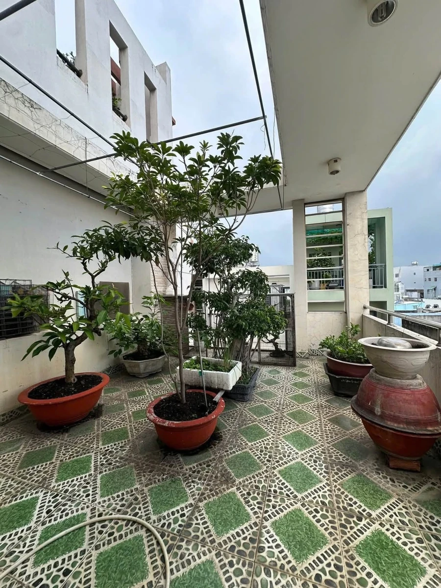 Bán nhà 5 tầng hẻm 4m Lạc Long Quân, Quận 11, 56m2, 4PN, giá 8 tỷ - Ảnh thu nhỏ 2