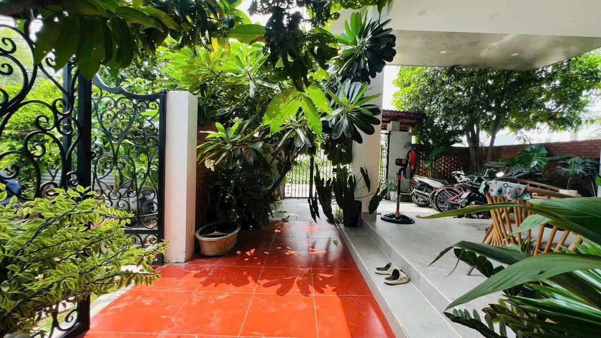 Bán nhà mặt tiền Liên Hoa Nha Trang 134m² 6,3 tỷ - Ảnh thu nhỏ 2