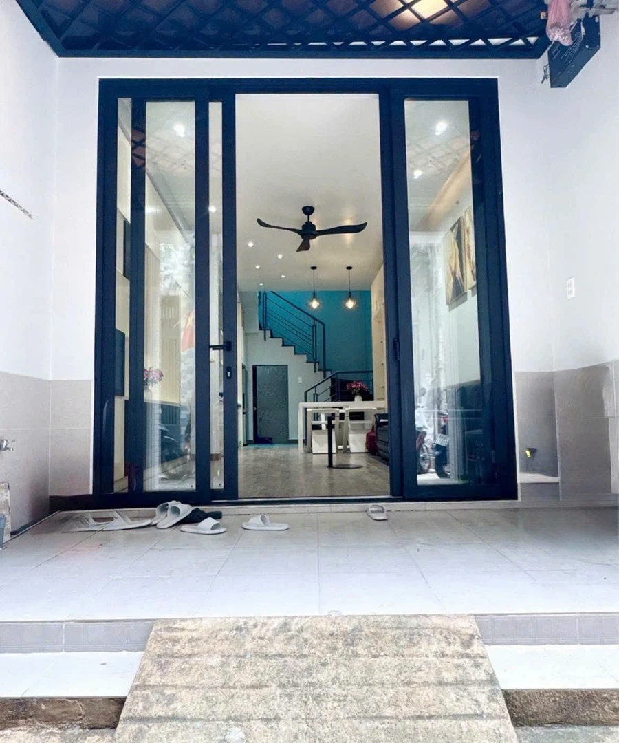 Bán nhà 3 tầng 40m² Hương Lộ 2, Tân Phú, hơn 4 tỷ - Ảnh thu nhỏ 3
