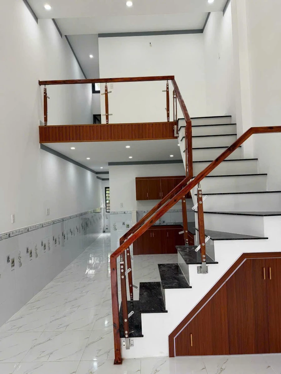 Bán nhà 4 phòng ngủ 80m2 Phường Bình Hòa 1 tỷ 350 - Ảnh thu nhỏ 3