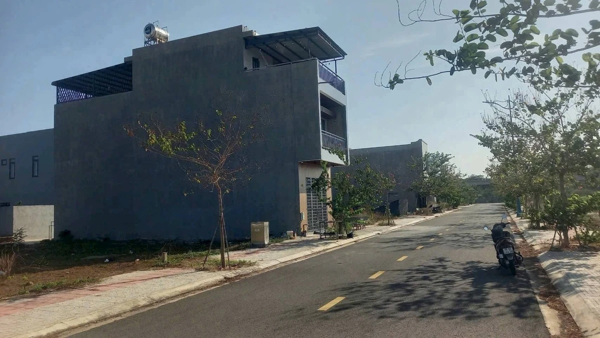 Bán lô đất Hòa Long Bà Rịa 90m2, giá 2 tỷ 50 - Ảnh thu nhỏ 2