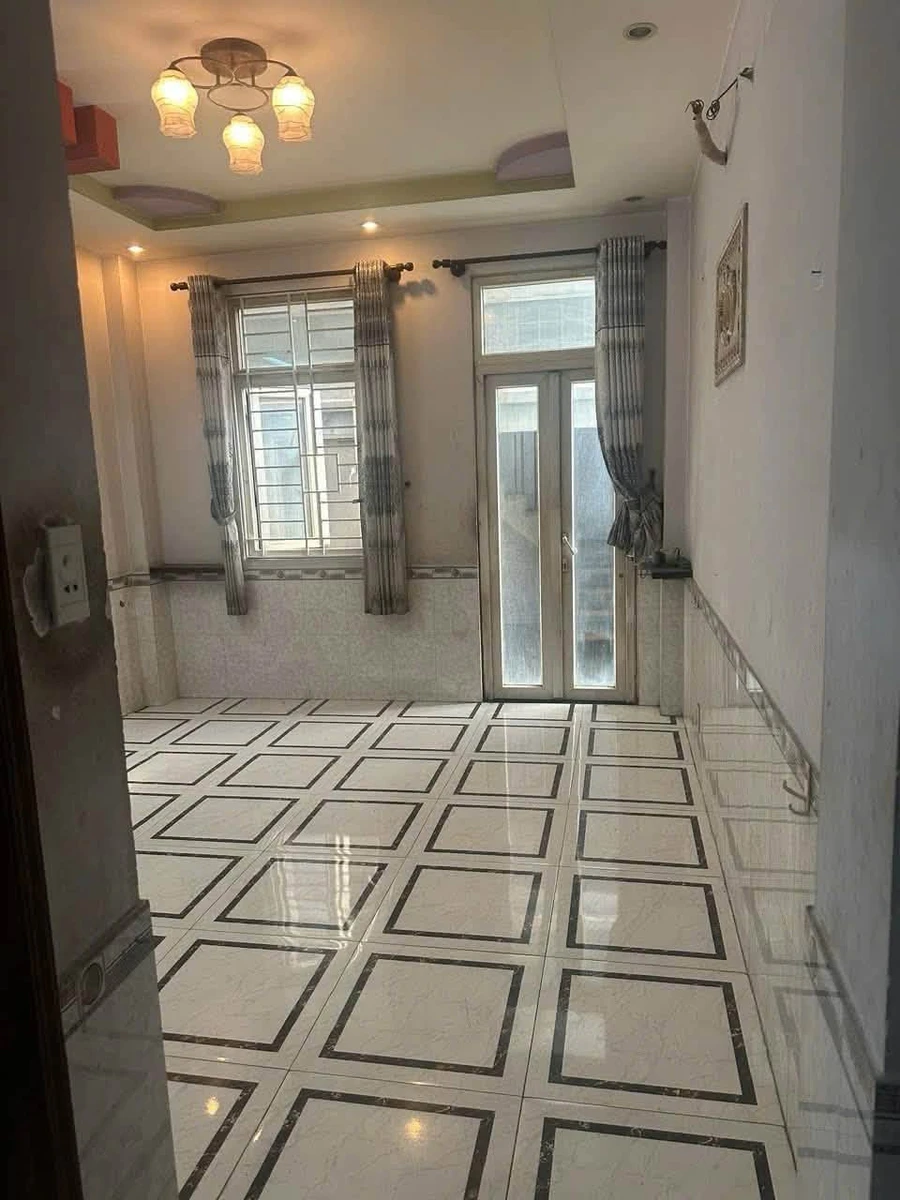 Bán nhà 4 tầng sân thượng Bạch Đằng Bình Thạnh 93.5m2 14.1 tỷ - Ảnh thu nhỏ 5