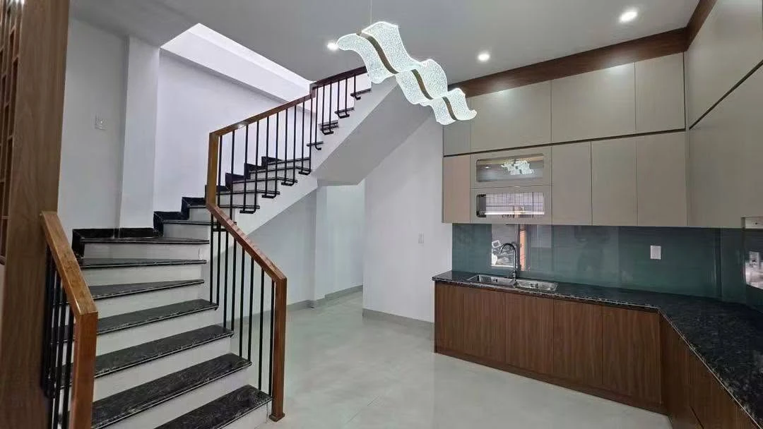 Bán nhà 2 tầng độc lập 71m2 sân cổng riêng tại Quỳnh Cư, Hồng Bàng, Hải Phòng - Ảnh thu nhỏ 3