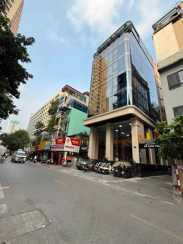 Bán shophouse 3 mặt tiền Thanh Xuân 160m² 130 tỷ