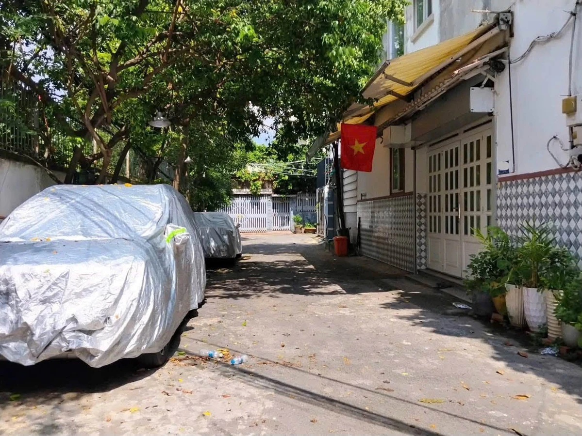 Bán nhà hẻm xe hơi 58,5m² Ngã Tư Thủ Đức 4 tỷ 950 - Ảnh 1