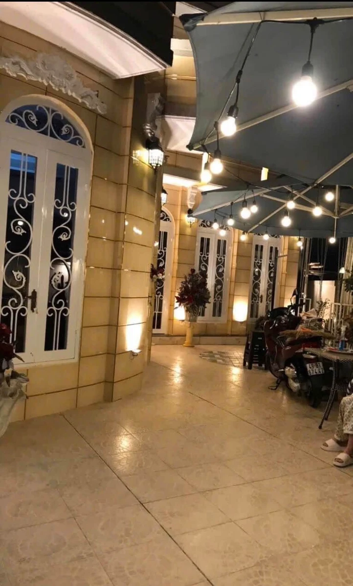 Bán villa cổ điển 2 mặt tiền Ngô Thị Sỹ Đà Lạt 239m² 18 tỷ - Ảnh thu nhỏ 2