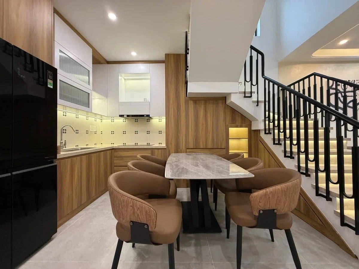 Bán nhà 3 tầng 5 phòng ngủ 195m² Huế, homestay dòng tiền 30-45tr/tháng - Ảnh thu nhỏ 4