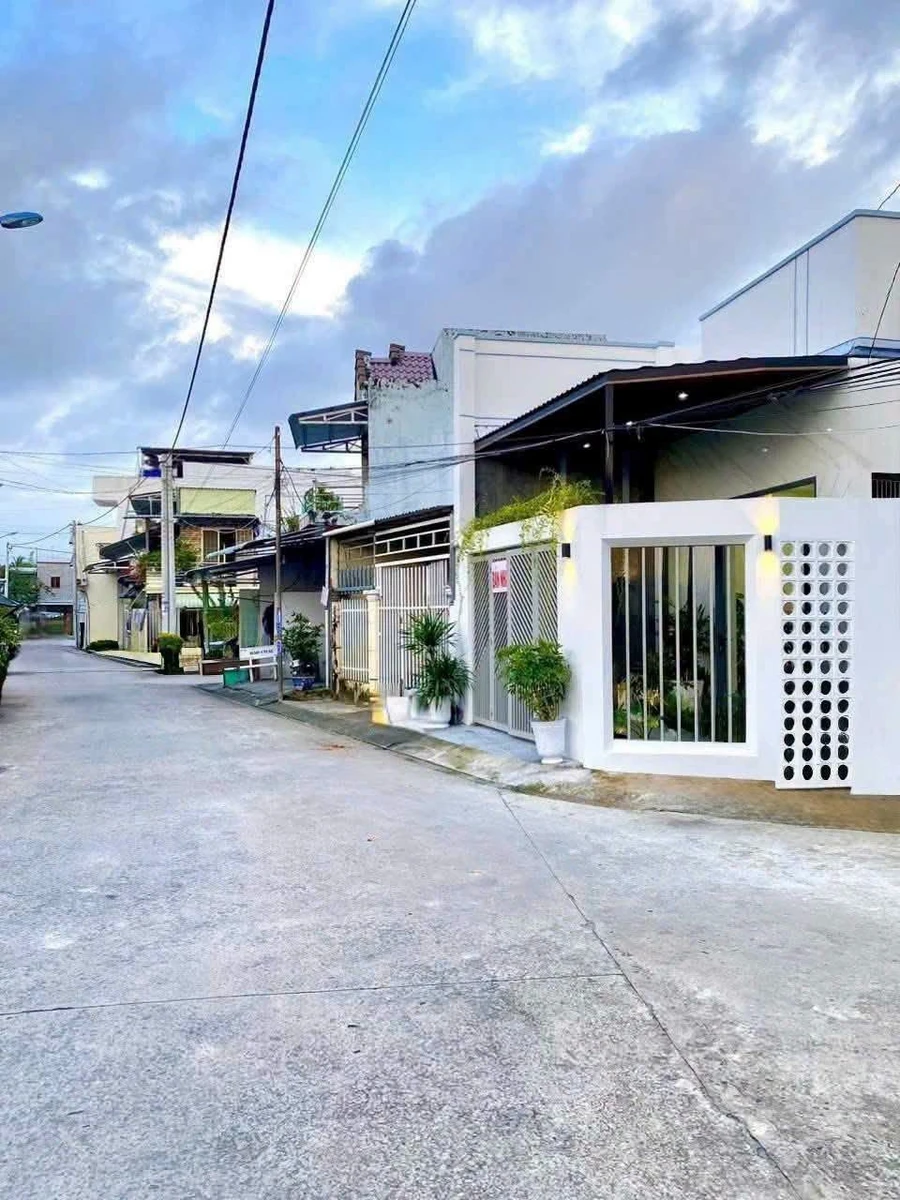 Bán nhà mặt tiền Sương Nguyệt Anh, Rạch Giá, 93m², 2 PN - Ảnh thu nhỏ 2