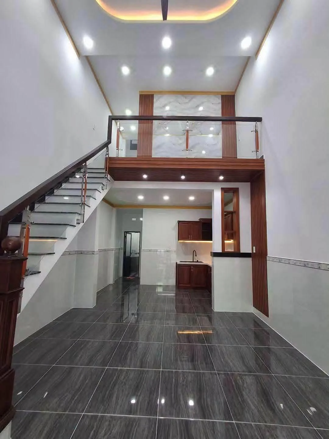 Bán nhà 3PN Dĩ An 48m² giá 1 tỷ 890 triệu - Ảnh 1