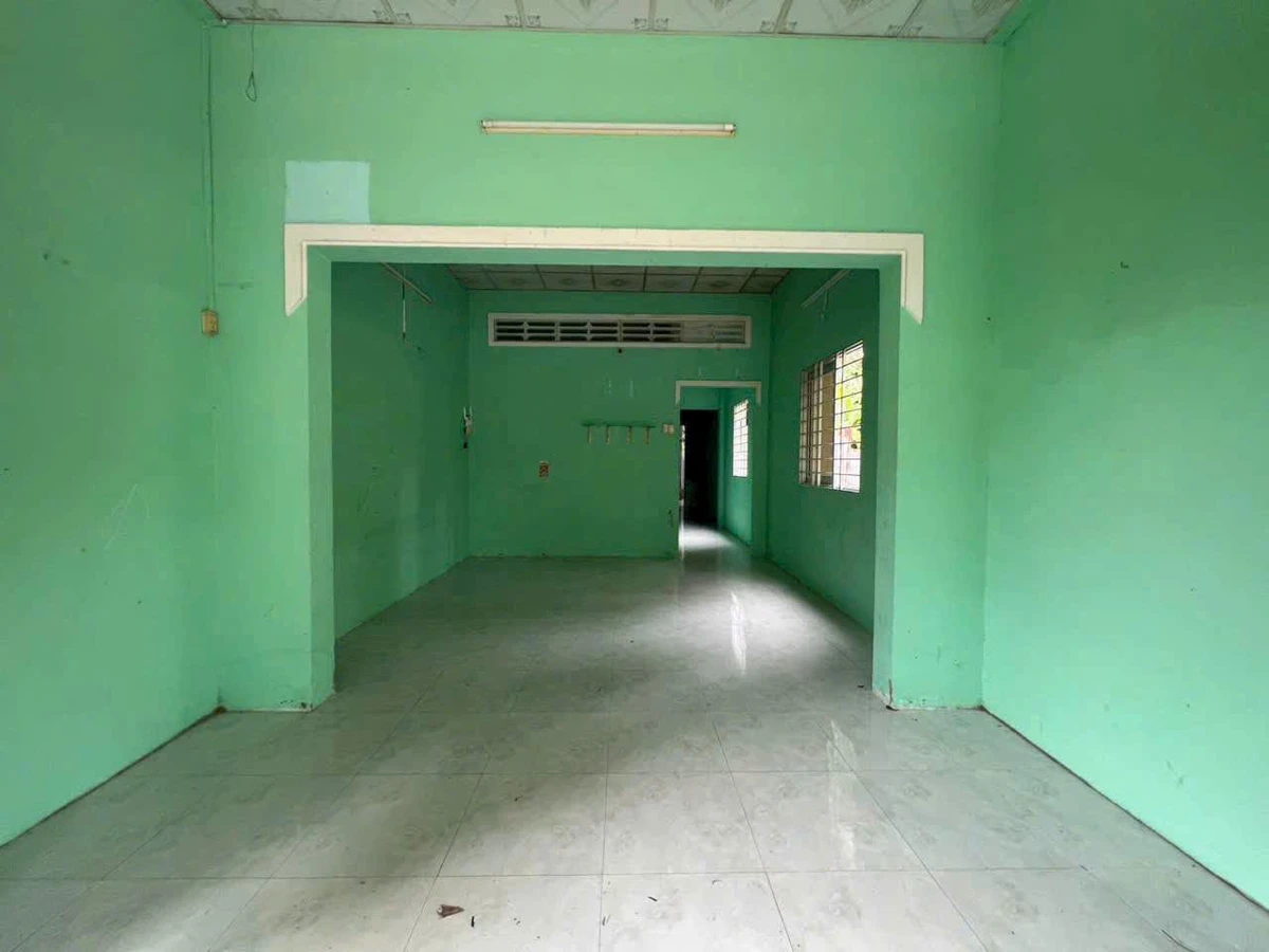 Bán nhà cấp 4 188m2 gần chợ Bình Phú 790 triệu - Ảnh thu nhỏ 2