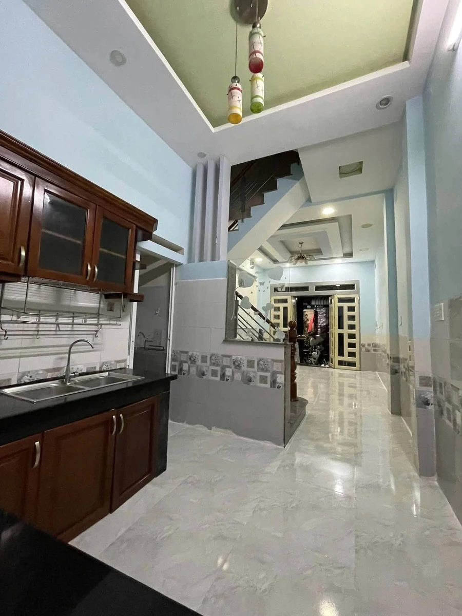 Bán nhà hẻm 5m Miếu Gò Xoài, Bình Tân, 4x10m, 1 trệt 2 lầu, 4PN, giá 4,88 tỷ - Ảnh thu nhỏ 3