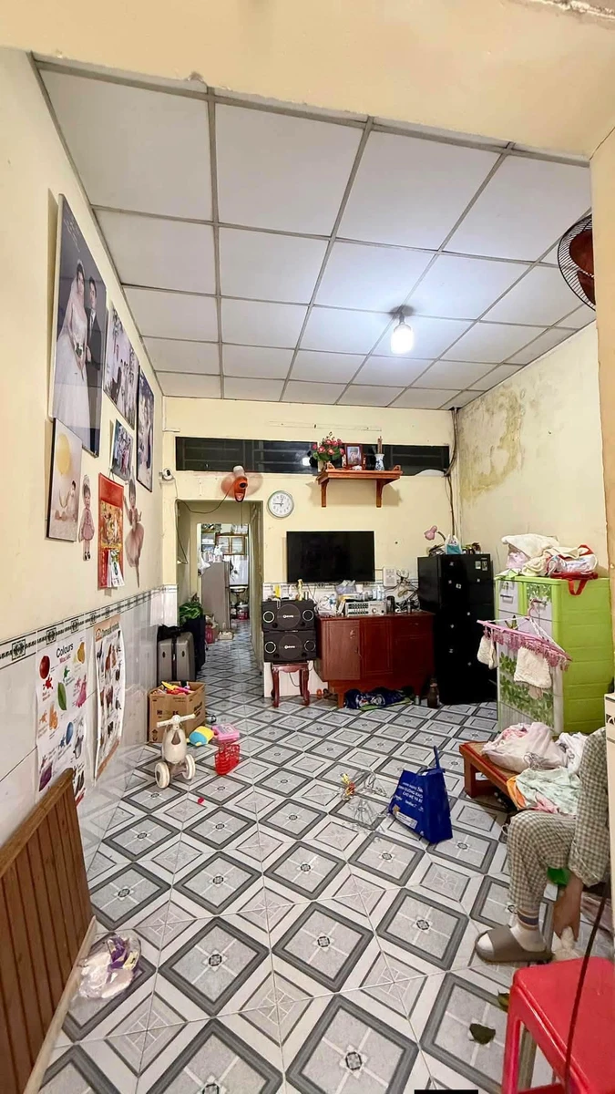 Bán nhà đúc lửng 50,4m2 sổ hồng riêng đường Lê Văn Khương, Tân Thới Hiệp, giá 2,85 tỷ - Ảnh thu nhỏ 2