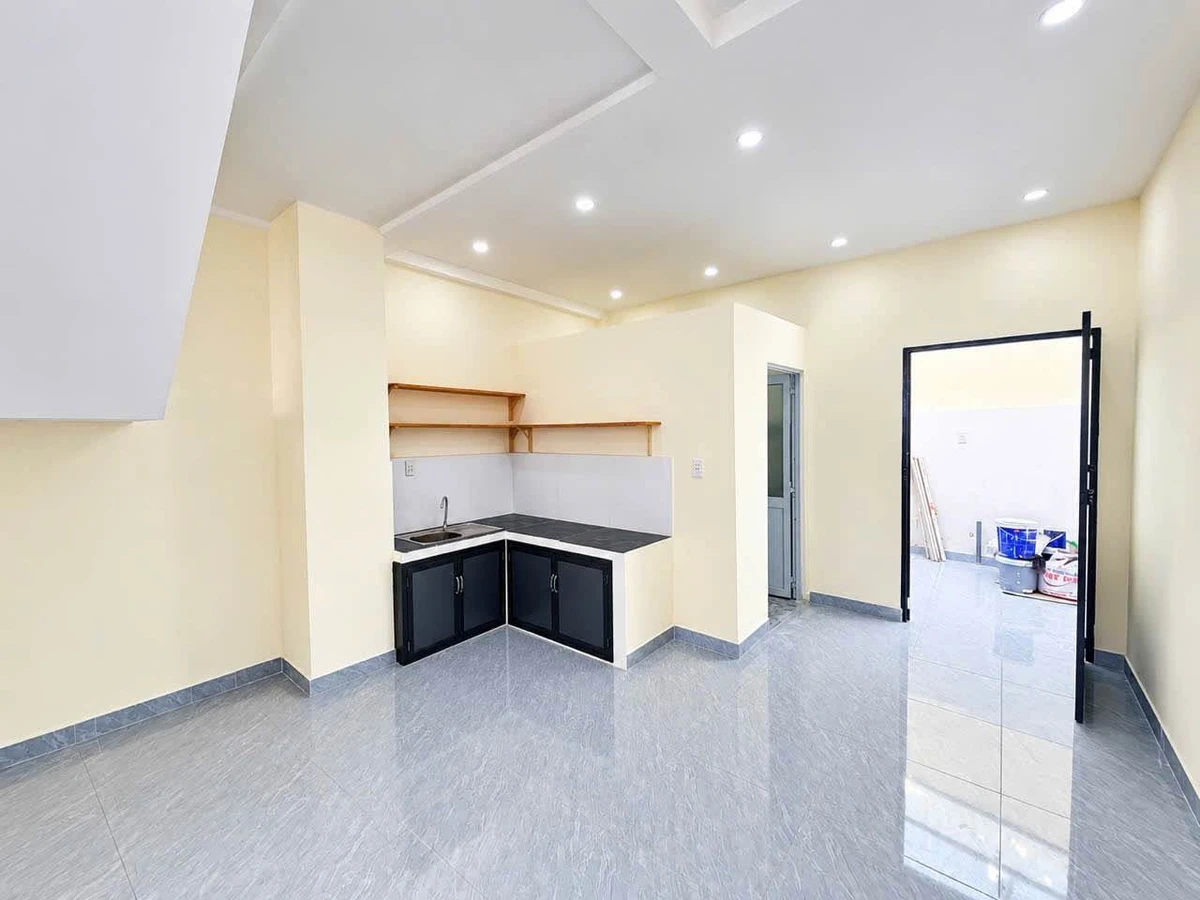 Bán nhà lầu 3 phòng ngủ 75m² Thị Trấn Cần Giuộc - Ảnh thu nhỏ 5