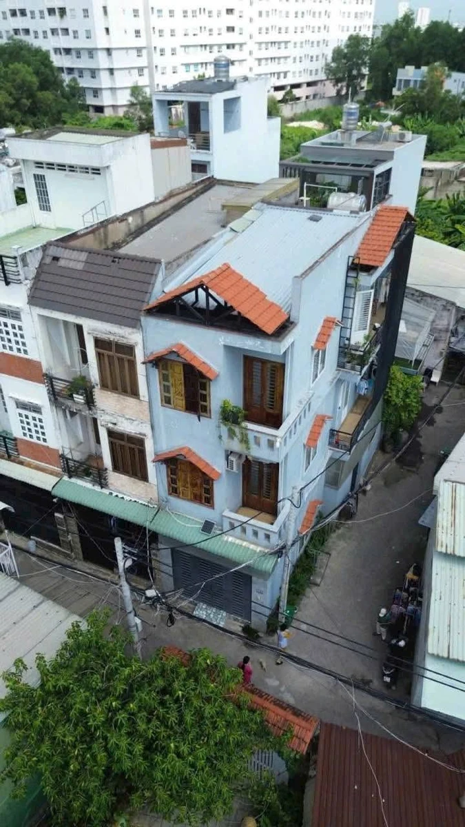 Bán nhà lô góc 62m² 6 phòng Trường Thọ 5.5 tỷ - Ảnh 1