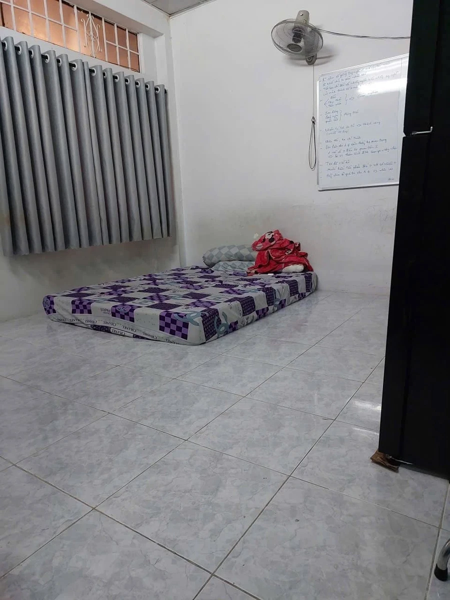 Bán nhà 4 phòng ngủ mặt tiền Khánh Hội Quận 4, 53m² - Ảnh thu nhỏ 4