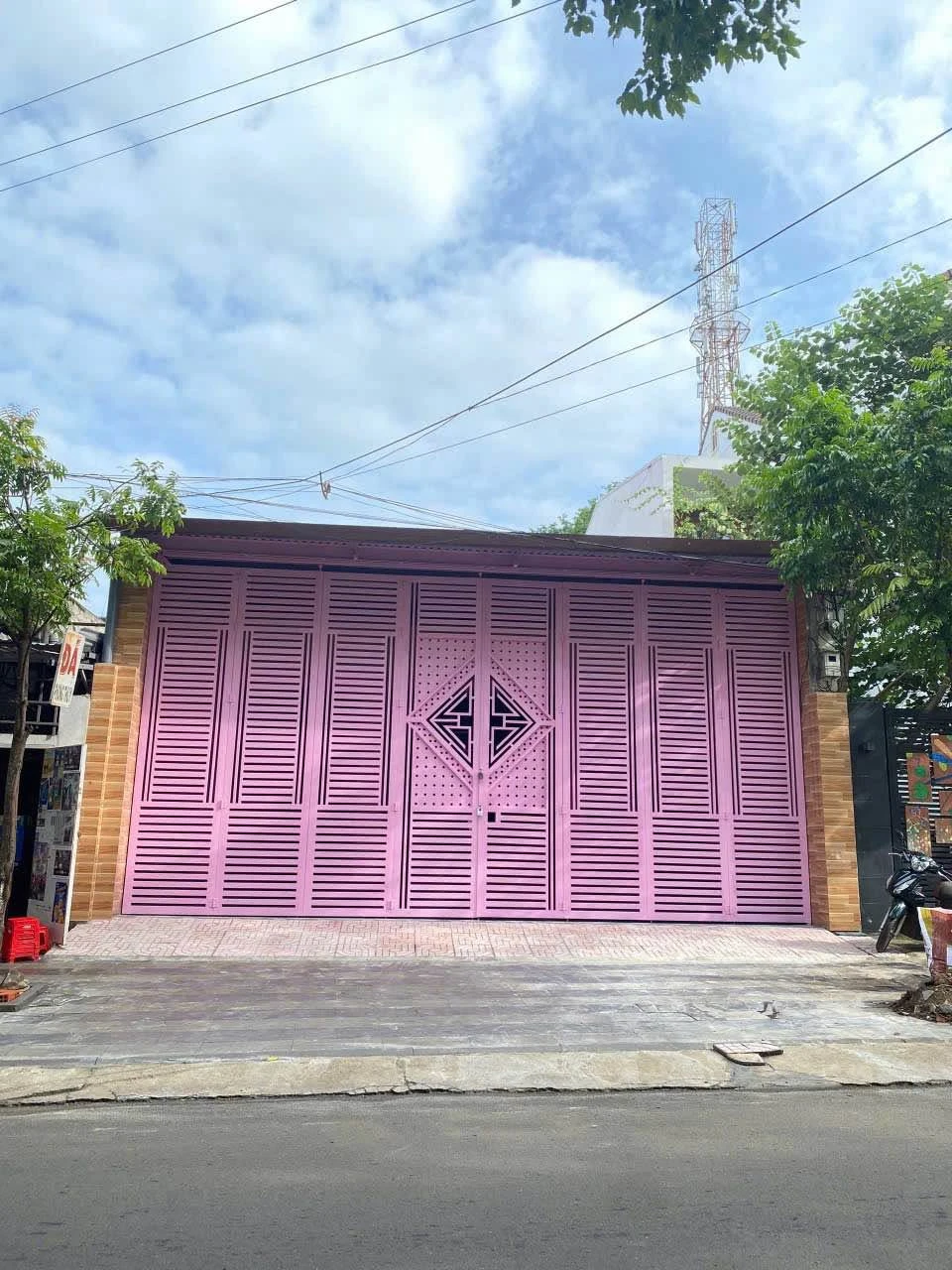 Bán mặt tiền kinh doanh Nguyễn Công Trứ Buôn Ma Thuột 247m² - Ảnh 1