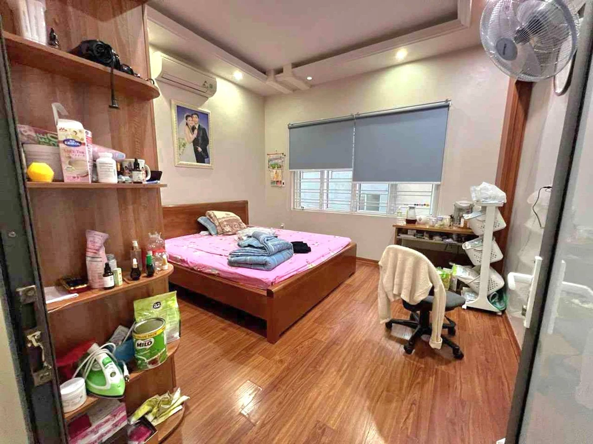 Bán nhà 45m² 4 tầng 4 PN Phố Hoàng Quý 3,5 tỷ - Ảnh thu nhỏ 4