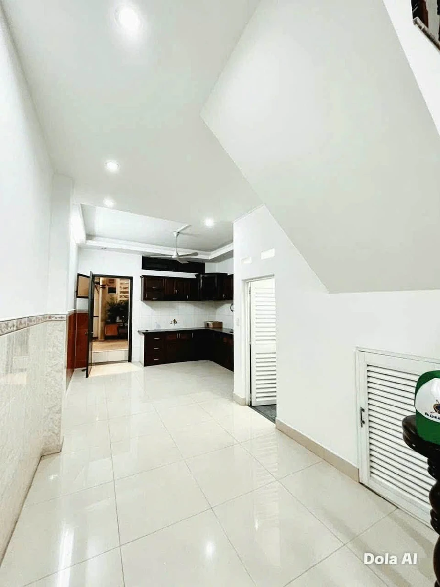 Bán nhà 7,8 tỷ - 64m² - Hẻm xe hơi Quận 7 - Ảnh thu nhỏ 5