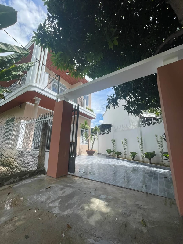 Bán nhà 1 trệt 1 lầu 177m² giá 2,29 tỷ tại Diên Khánh, Khánh Hòa