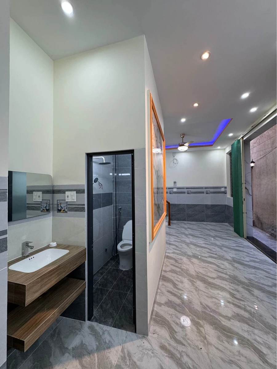 Bán nhà 3 mê 3PN 40m2 Nguyễn Huệ Quy Nhơn 2.699 tỷ - Ảnh thu nhỏ 4
