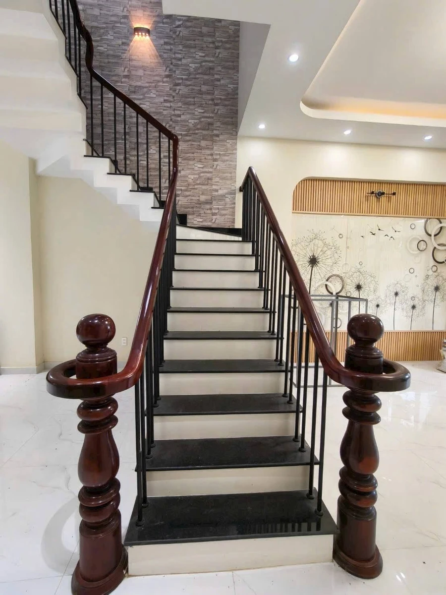 Bán nhà 1 trệt 1 lầu 5x20m, 3 phòng ngủ, KĐT Hoàng Phát, Bạc Liêu, giá 1,99 tỷ - Ảnh thu nhỏ 5