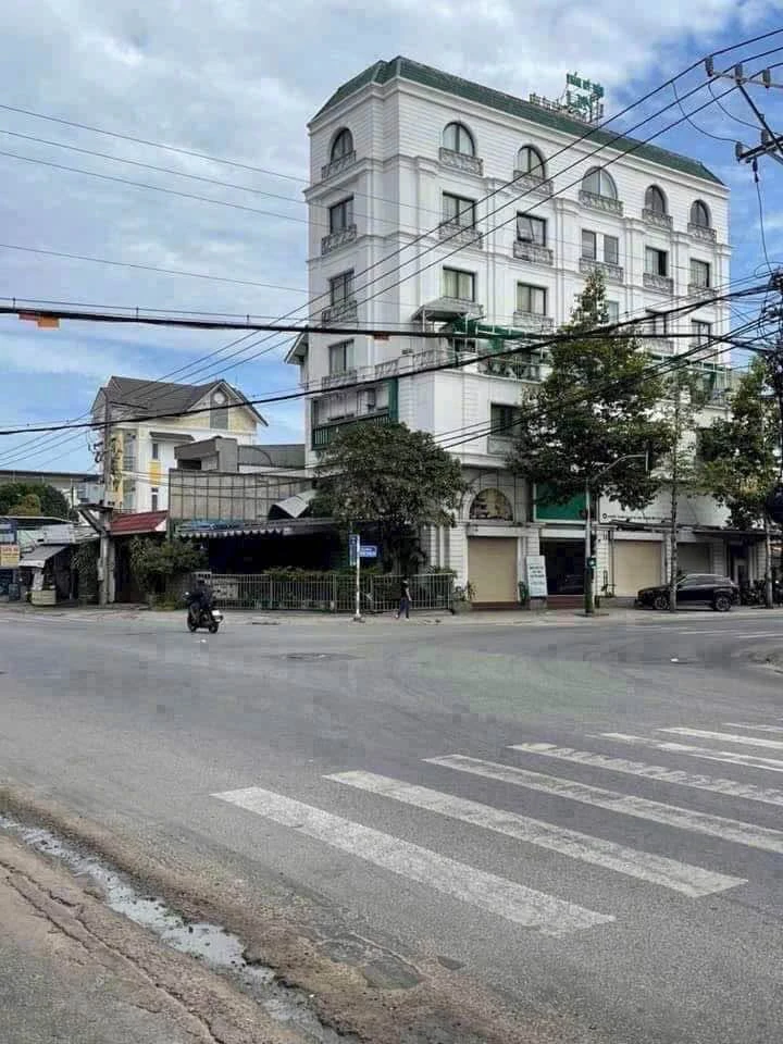 Bán toà nhà 6 tầng góc 2 mặt tiền Dĩ An, 269.5m², 2 tỷ - Ảnh thu nhỏ 3