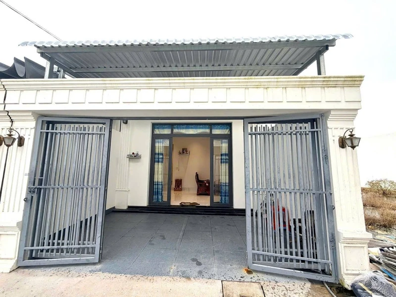 Bán nhà 110m² 2 phòng ngủ Xã Đức Tân Tân Trụ 1 tỷ 20 triệu