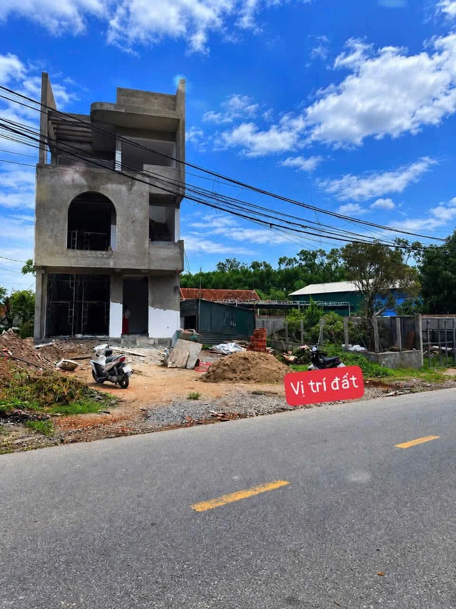 Bán đất mặt tiền Phùng Quán Huế 150m², 2 tỷ 290 triệu - Ảnh 1