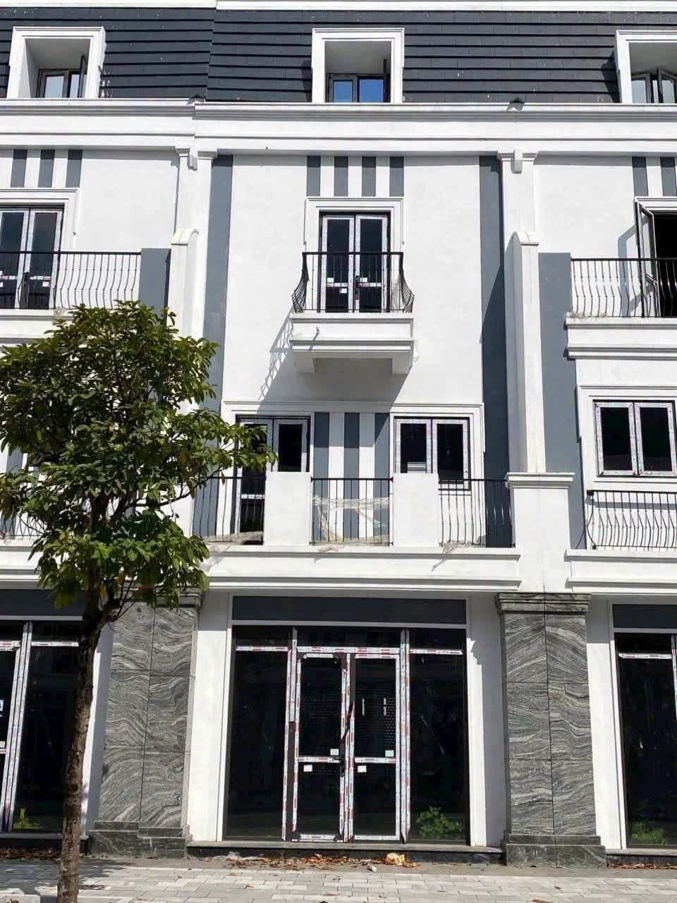 Bán nhà 3 tầng 85m2 Lào Cai, giá 2,79 tỷ - Ảnh 1