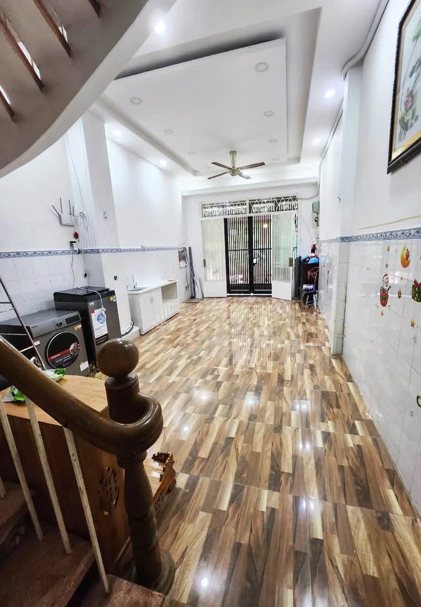 Bán nhà hẻm xe hơi 48m² 5PN 5WC Quận 8, giá 9.8 tỷ - Ảnh thu nhỏ 3