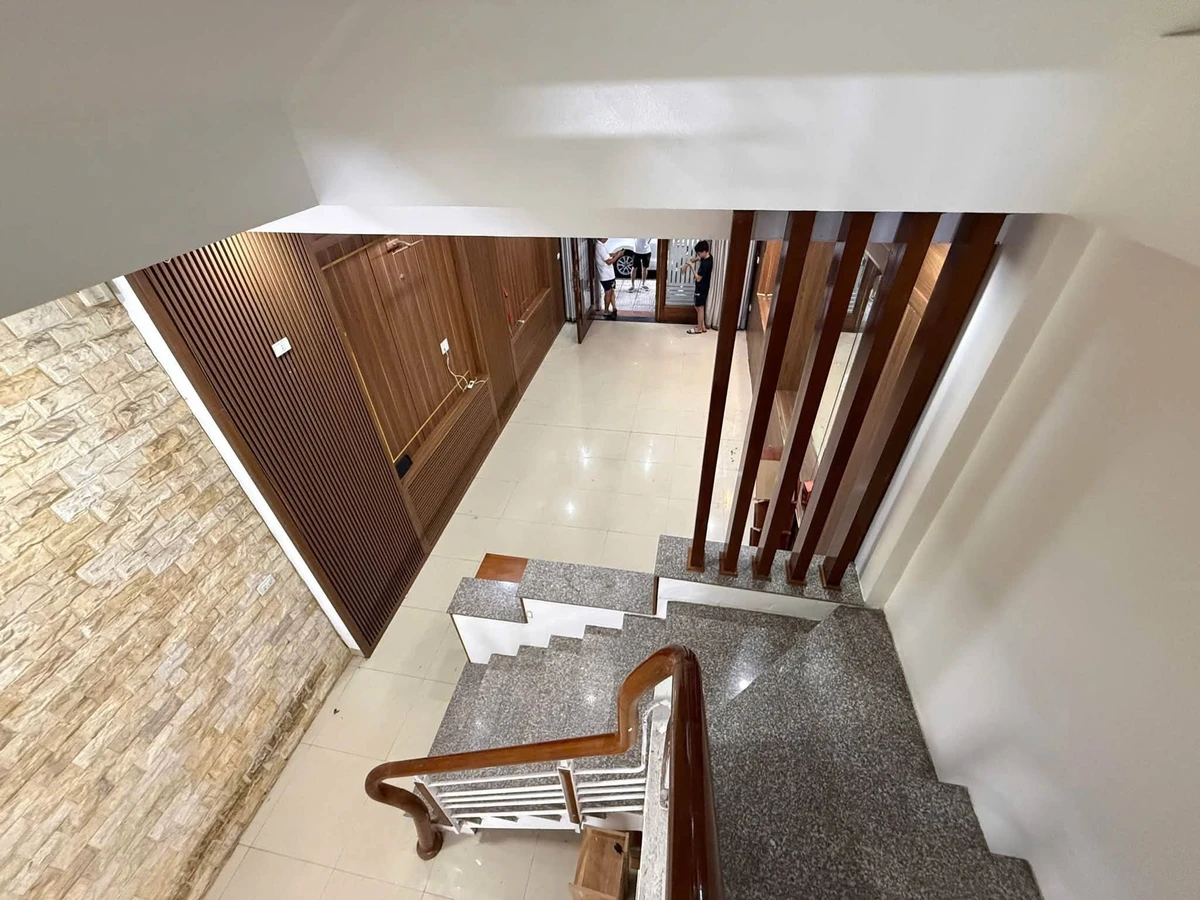 Bán nhà 3 tầng Nguyễn Bặc, 80m², 5 tỷ 6, Quận 1 - Ảnh thu nhỏ 2