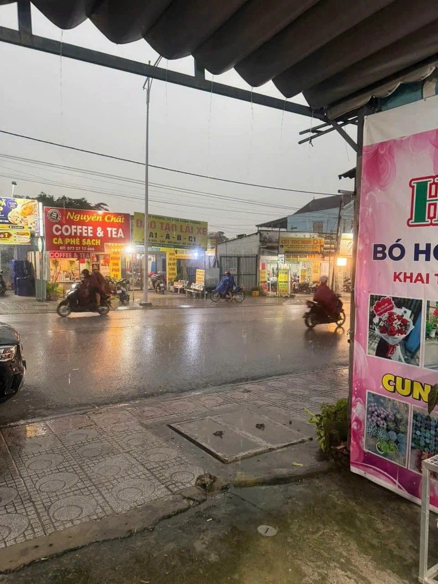 Bán nhà mặt tiền Thủ Khoa Huân, 170.7 m², An Thạnh - Ảnh thu nhỏ 3