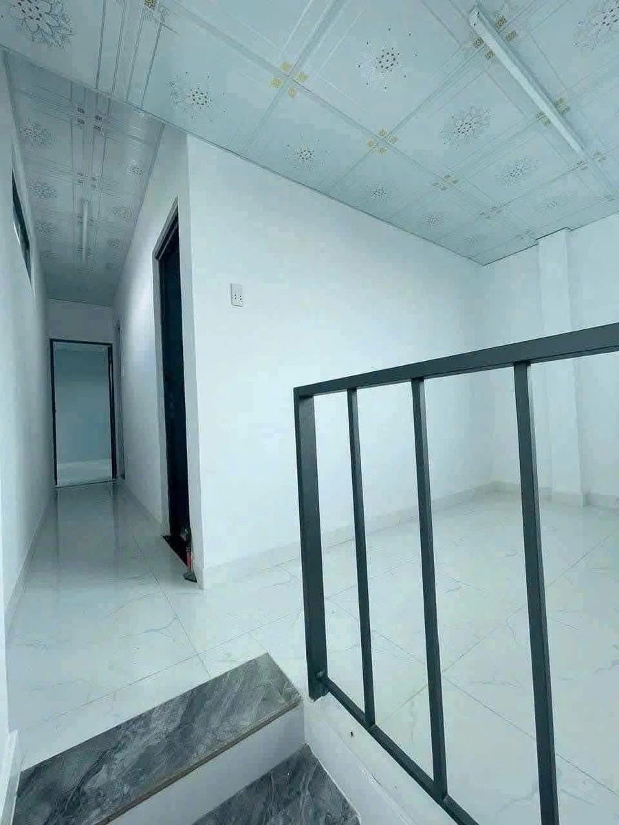Bán nhà gác lửng 3PN 80m² Bình Tân 650 triệu - Ảnh thu nhỏ 4