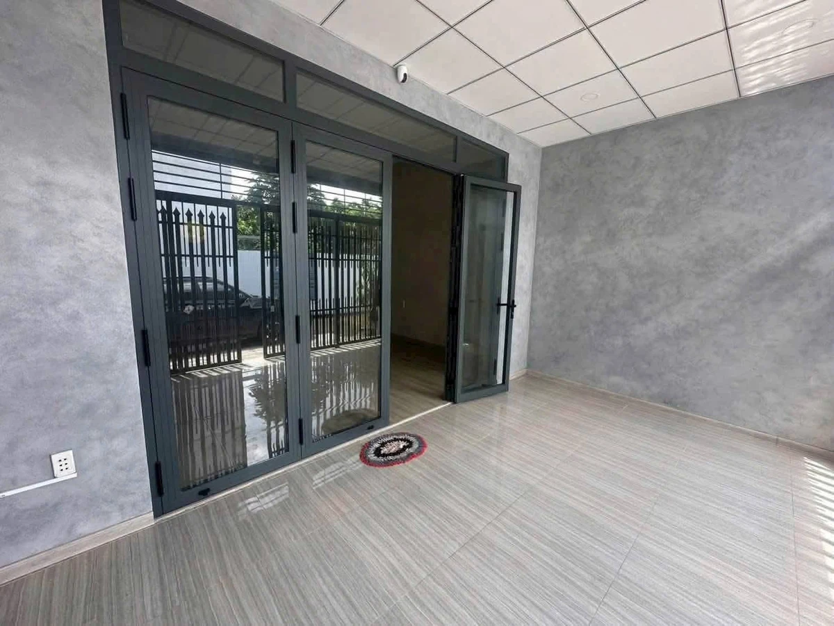 Bán nhà 112m2 3 phòng ngủ nhánh đường 15 Hòa Long, TP Bà Rịa, giá 1,68 tỷ - Ảnh 1