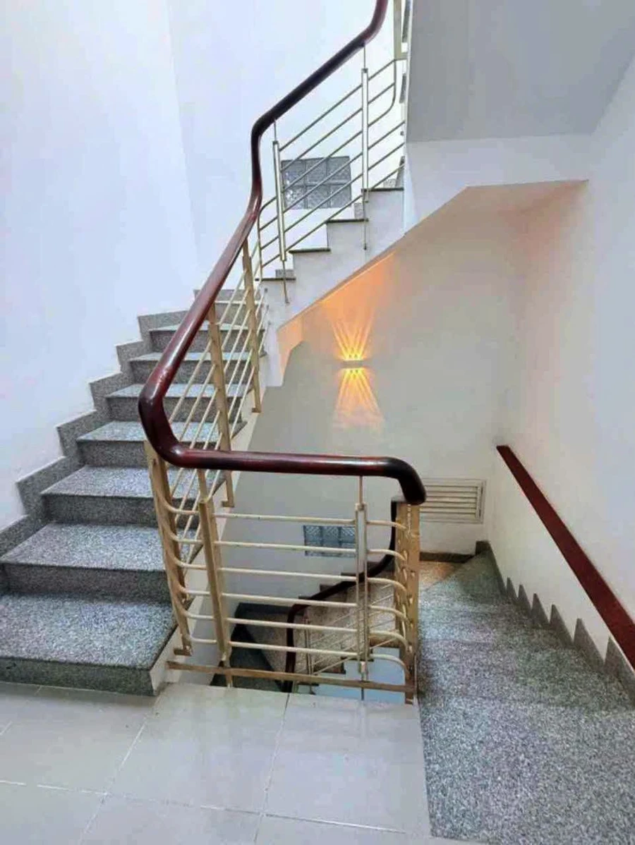 Bán nhà 4 tầng 3PN 4WC gần mặt tiền Lê Trọng Tấn, Tân Phú, giá hơn 7 tỷ - Ảnh thu nhỏ 3