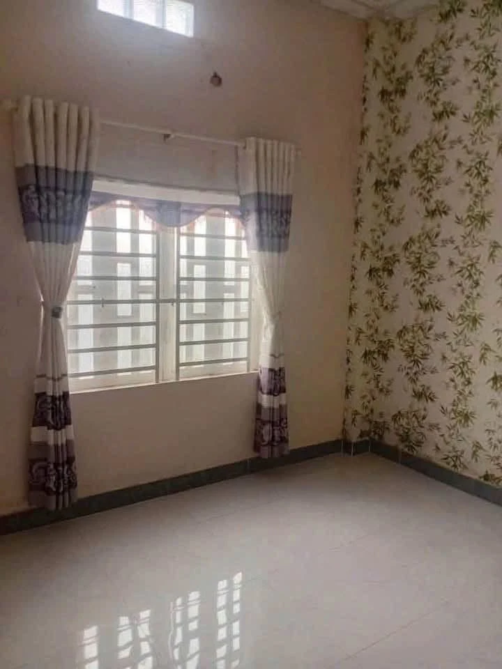 Bán nhà 2 PN 108m2 Khu phố Trường Ân Tây Ninh 800 triệu - Ảnh thu nhỏ 3