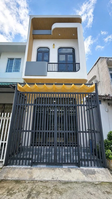 Bán nhà mặt tiền Nguyễn Tuân An Giang 60m2 3 phòng