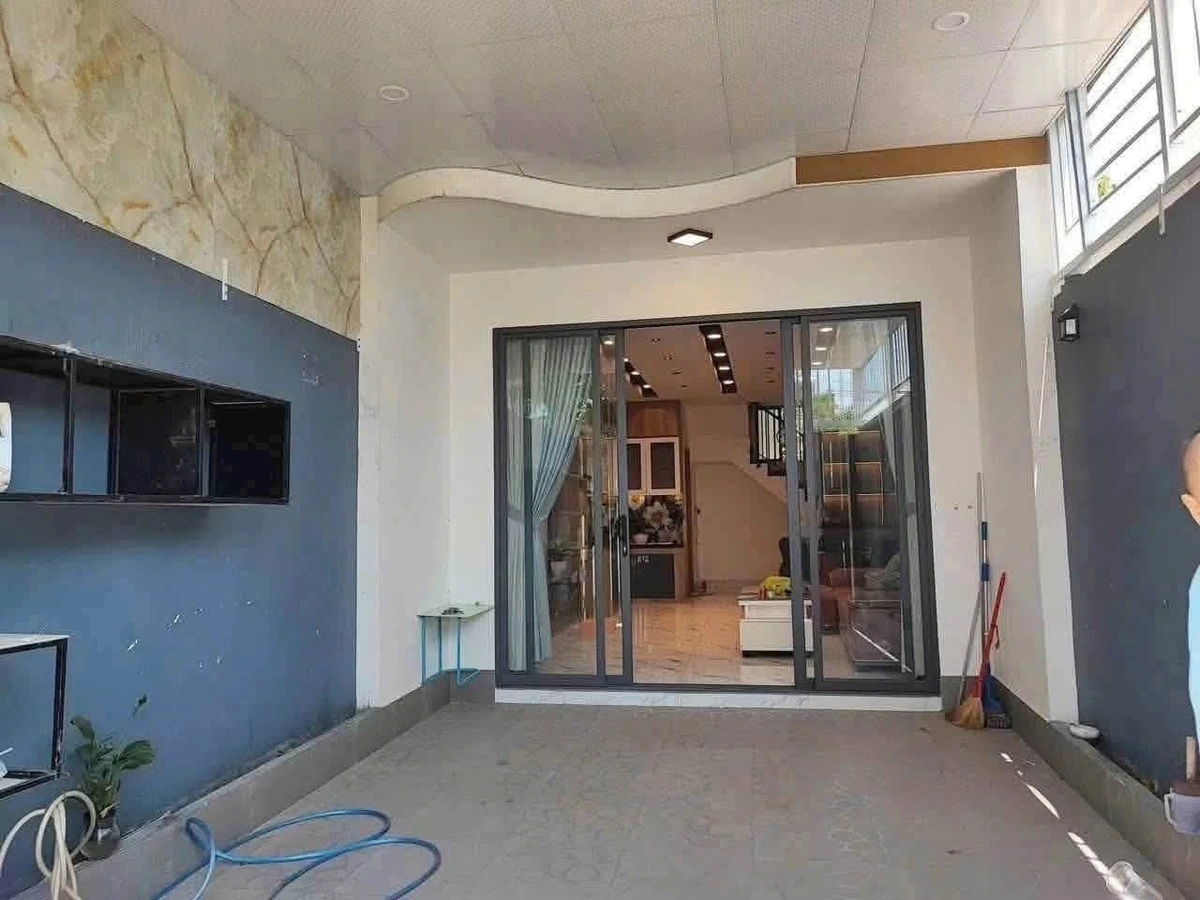 Bán nhà phố 3 phòng ngủ 60m2 Lái Thiêu Thủ Đức 3.95 tỷ - Ảnh thu nhỏ 3