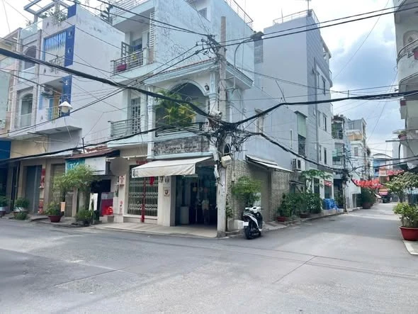 Bán nhà góc 2 mặt tiền 38m2 gần Công viên Lãnh Bình Thắng - Ảnh thu nhỏ 3