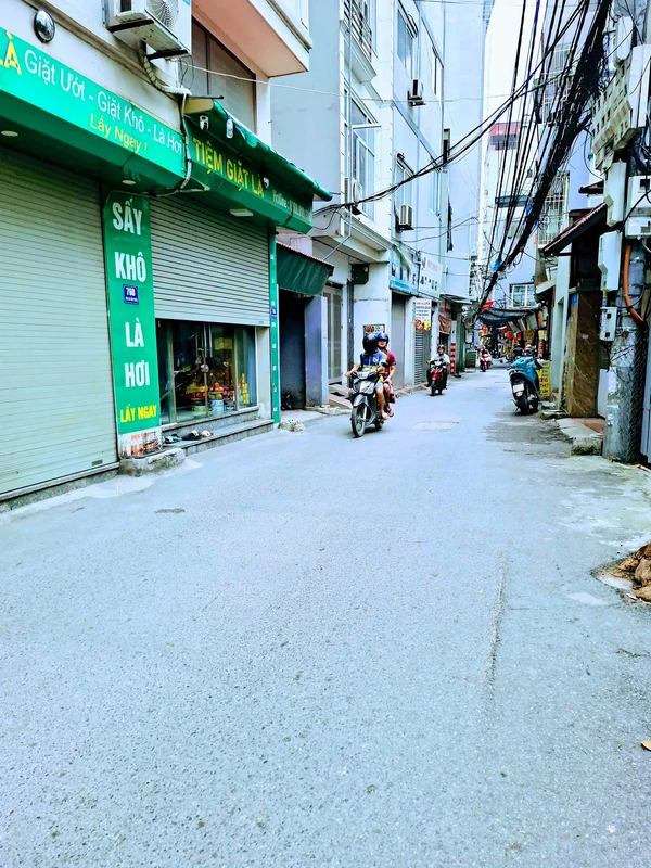 Bán nhà 4 tầng lô góc 60m² Thanh Xuân, giá 18 tỷ