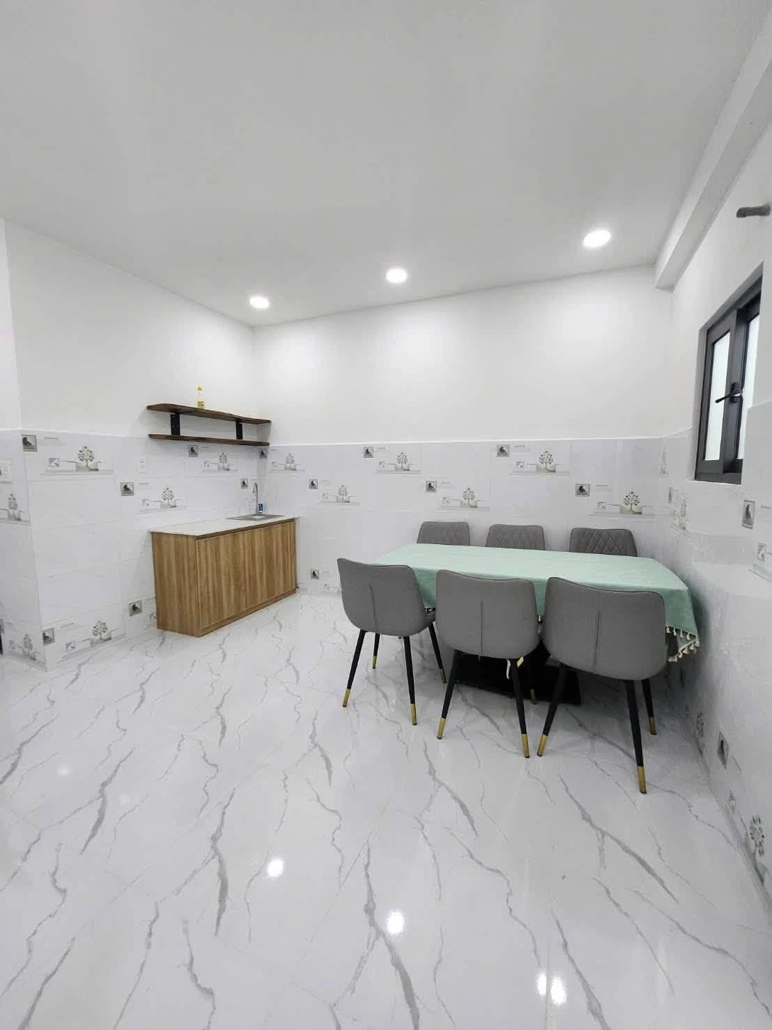 Bán nhà 1 trệt 1 lầu hẻm kinh doanh Lê Văn Lương, Tân Hưng, Quận 7, 74m², 6,65 tỷ - Ảnh 1