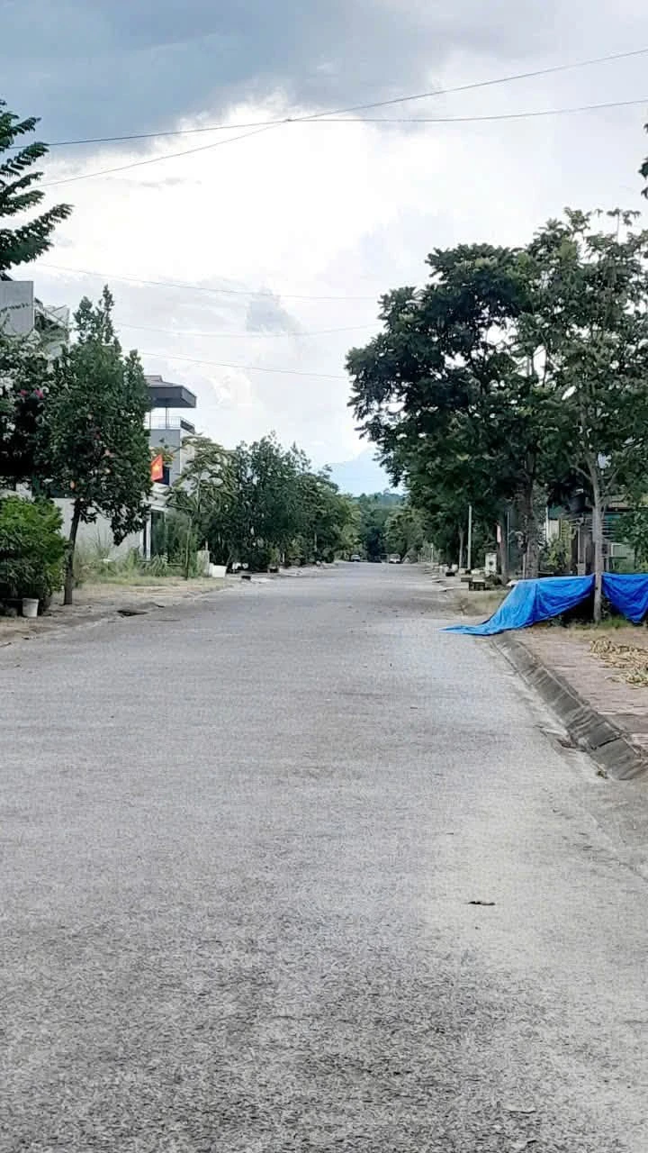 Bán đất mảnh 138,75m² đường N5 khu TĐC2 Vạn Hoà 1,7 tỷ - Ảnh 1
