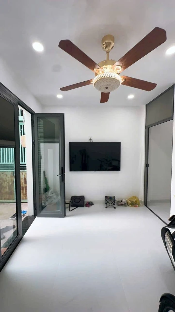 Nhà mới 2 tầng 50m2 3PN gần Lê Văn Việt, Quận 9 - 3.5 tỷ - Ảnh thu nhỏ 3