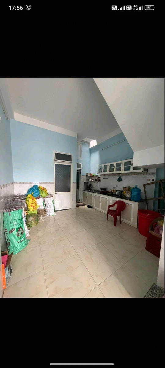 Cho thuê nhà mặt tiền 2 tầng 46m2 đối diện chợ Nha Trang - Ảnh thu nhỏ 4