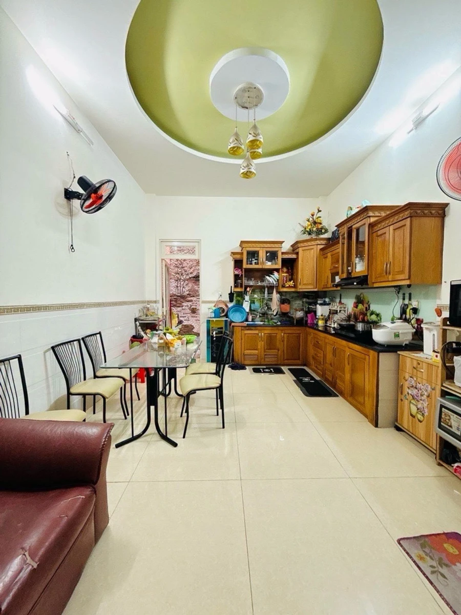 Bán nhà 4 tầng 80m2 Bình Trị Đông gần Tên Lửa hơn 7 tỷ - Ảnh 1