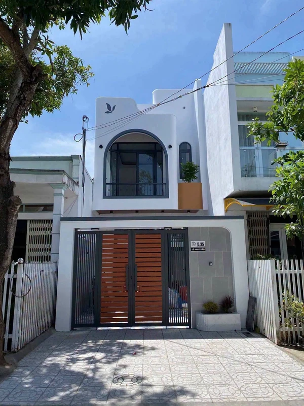 Bán nhà mặt tiền Lê Anh Xuân, Rạch Giá, 108m², 3.15 tỷ