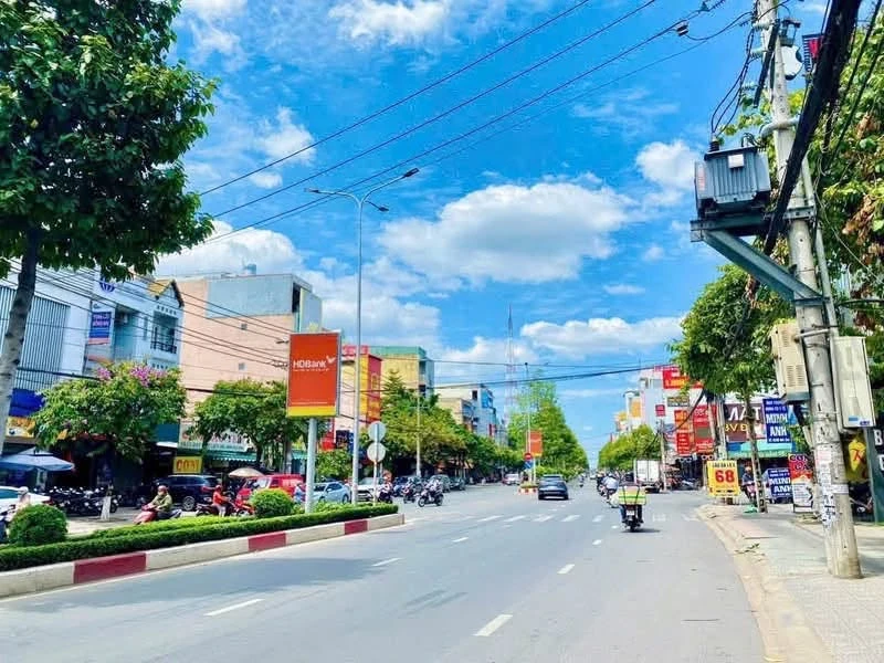 Bán góc 2 mặt tiền Đồng Khởi Tam Hiệp 210m2, 35 tỷ - Ảnh thu nhỏ 3